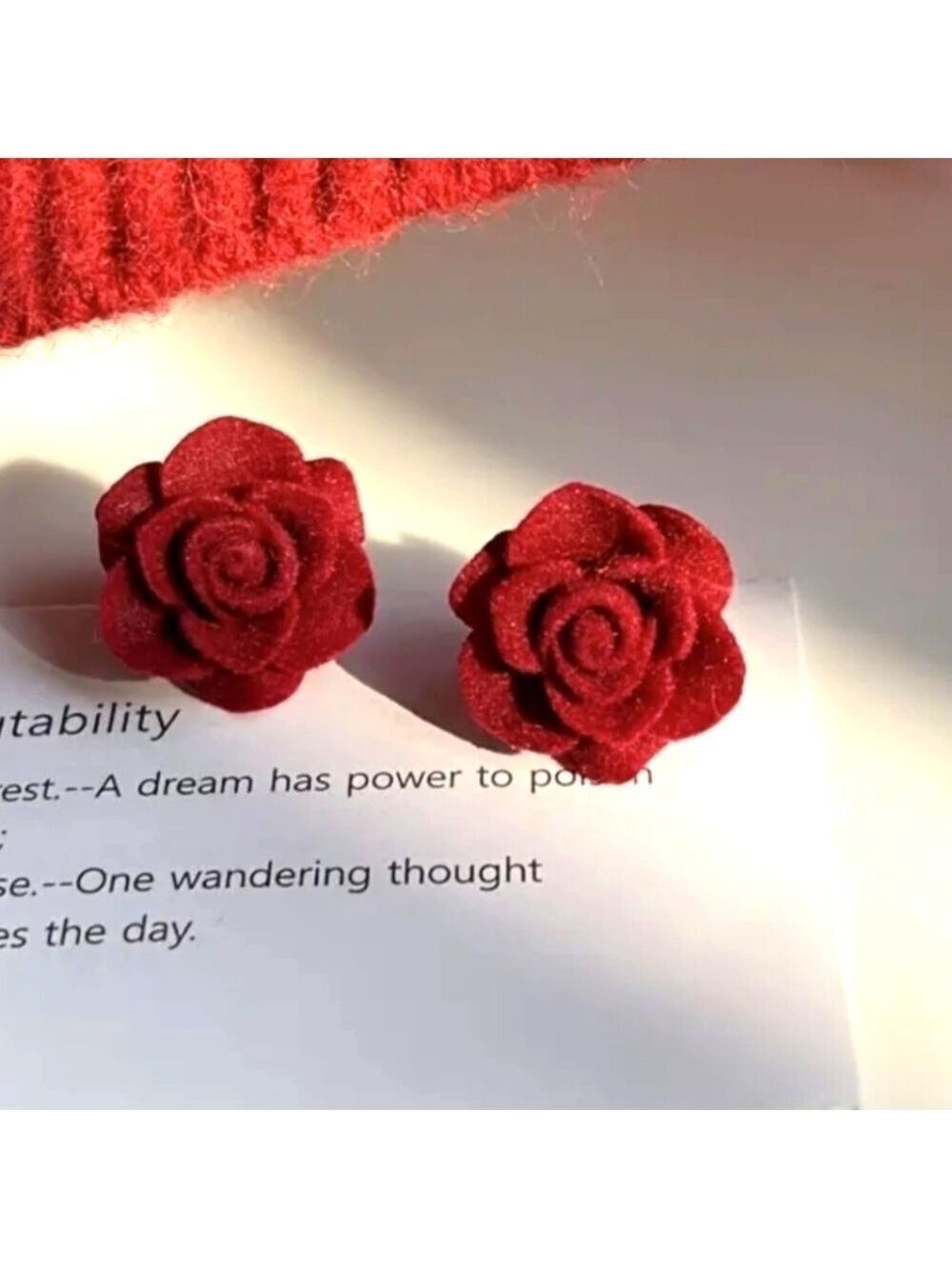 🌹&❤️ Earrings- Retro Velvet Covered Roses